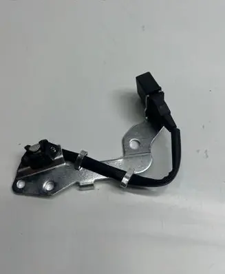 Volkswagen Caddy Camshaft position sensor 06A905161B