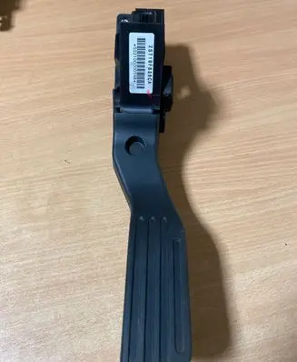 Jaguar X-Type Accelerator throttle pedal 2S719F836CA 502100000598
