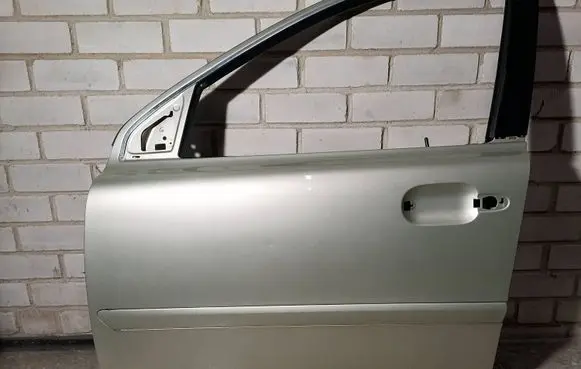 Volvo XC90 Front door
