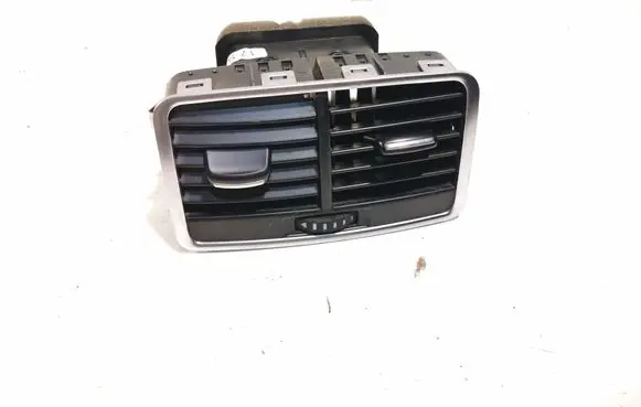 Audi A6 S6 C6 4F Rear air vent grill 4F0819203C