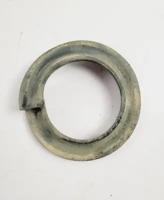 Ford Mustang VI Rear coil spring rubber mount E1GC5R718AXC