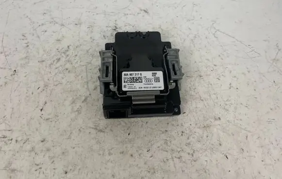 Windshield/windscreen camera