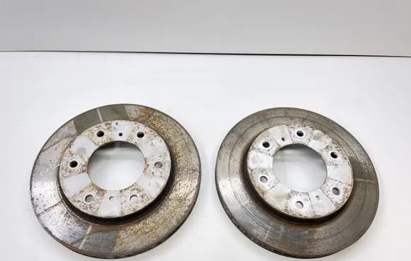 Mitsubishi Pajero Front brake disc