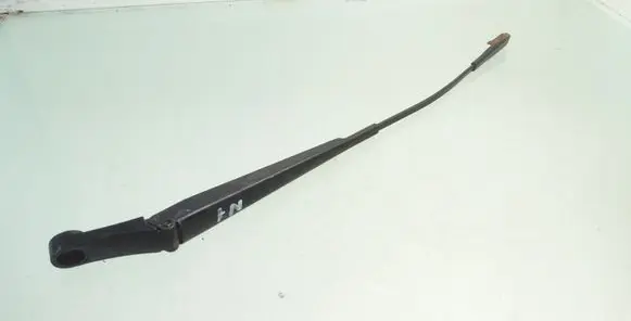 Opel Zafira B Front wiper blade arm