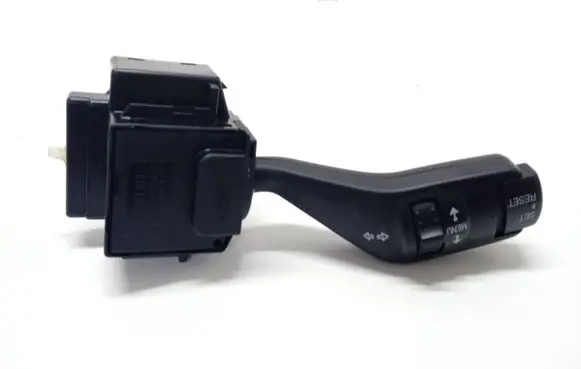 Ford Focus Indicator stalk 4M5T13335BD