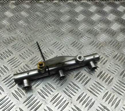 Porsche Cayenne (92A) Fuel main line pipe 06E130089D