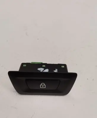 BMW 6 F06 Gran coupe Tailgate/boot open switch button 9275120