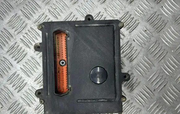 Chrysler Voyager Engine control unit/module 04686760AC P04686760AC TETTX1748116CL