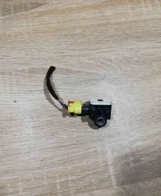 Volkswagen Amarok Airbag deployment crash/impact sensor 2H0959351