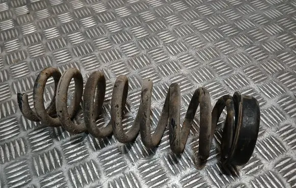 BMW 1 E81 E87 Rear coil spring