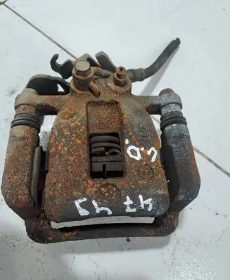 SsangYong Tivoli Rear brake caliper Nocode