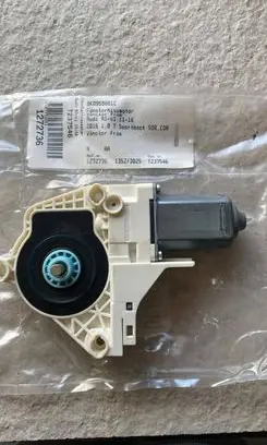 Audi A1 Front door window regulator motor 8K0959801C 1272736 13523025