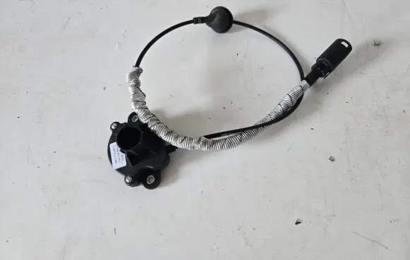 Audi Q7 4M Gear shift cable linkage 4M1713035C