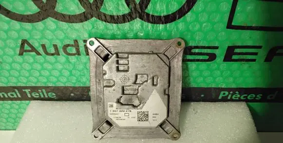 Audi A4 S4 B8 8K LED ballast control module 1307329218
