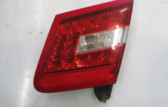 Mercedes-Benz E A207 Tailgate rear/tail lights A2078209404