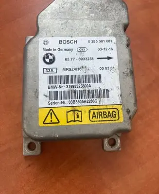 BMW 3 E46 Airbag control unit/module 6933238 0285001681 31693323800A