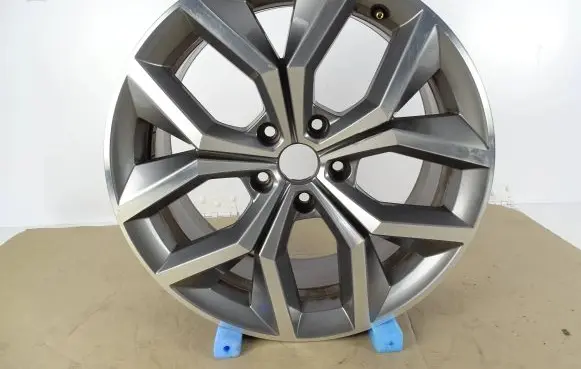 Seat Leon (5F) Original wheel cap 5F0601025N