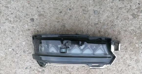 Jaguar F-Pace Mirror indicator light 