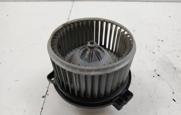 Toyota Avensis T250 Heater fan/blower 0130101601 0160700610