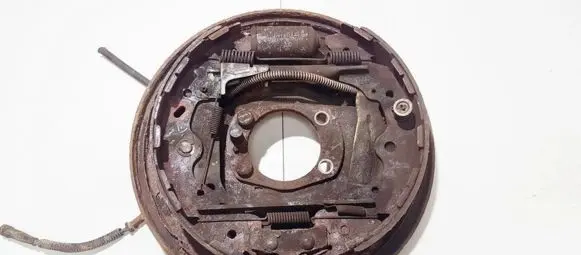 KIA Carnival Handbrake/parking brake pads 