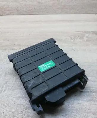 Audi 80 90 S2 B4 Engine control unit/module ECU 811906264 0280800104