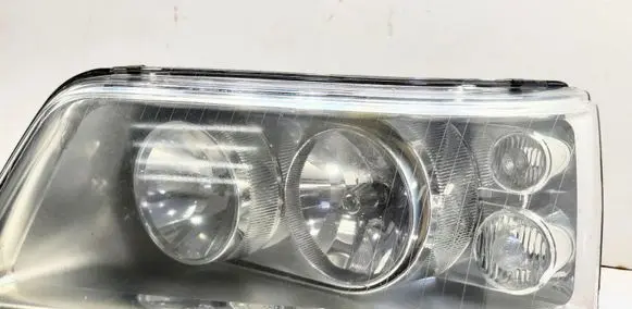 Volkswagen Multivan T5 Headlight/headlamp
