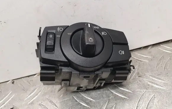 BMW 1 E81 E87 Light switch 6932795 33600302