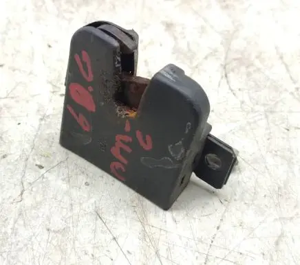 Volkswagen Transporter - Caravelle T5 Loading door lock 7H0827506
