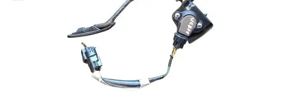 Toyota Corolla Verso E121 Accelerator throttle pedal 8928152021 1983003041