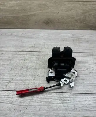Audi A6 S6 C7 4G Tailgate/trunk/boot lock/catch/latch 4H0827505 181744170611