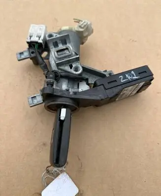 Peugeot 4007 Ignition lock 8670A039