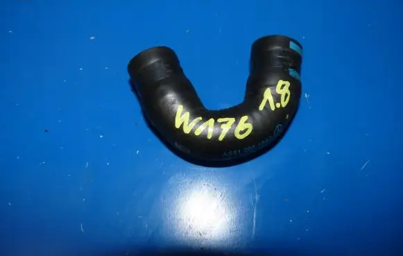 Mercedes-Benz A W176 Engine coolant pipe/hose A6512031882
