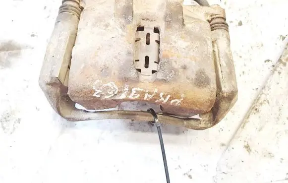 Honda HR-V Front brake caliper