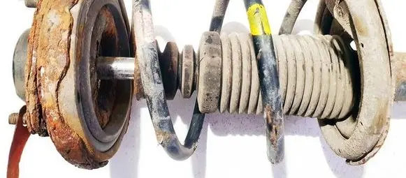 Nissan X-Trail T30 Front coil spring 
