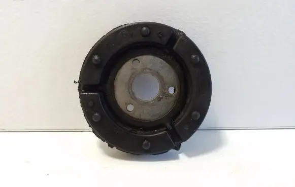 Coil spring mount