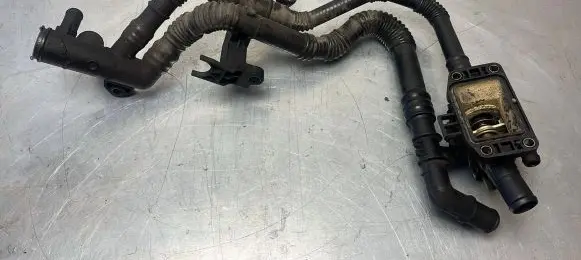 Thermostat/thermostat housing