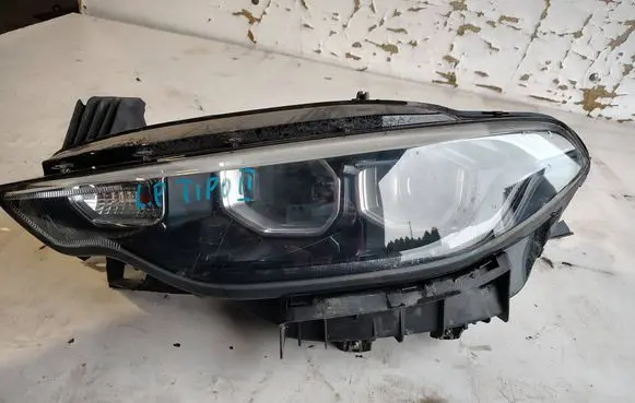 Fiat Tipo Headlight/headlamp