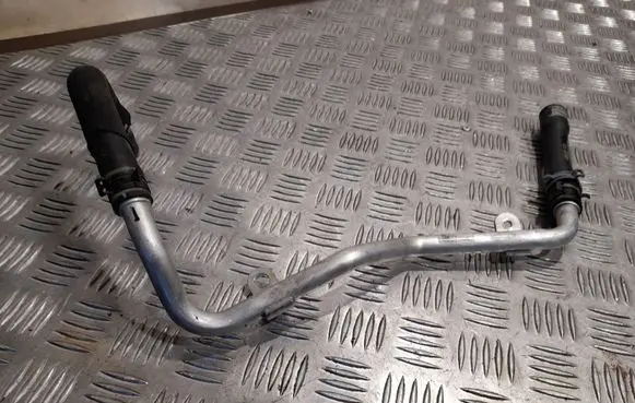 Audi Q7 4M Engine coolant pipe/hose 4M0122447C
