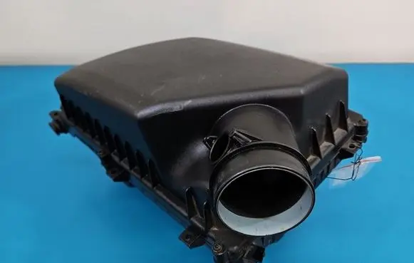 Volvo V70 Air filter box IMPRK1585390