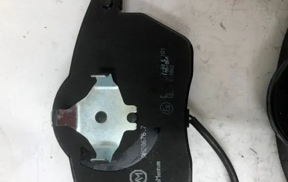 Audi A3 S3 8P Brake pads (front) AUTOMENTUMAM206767 1J0615105AE 8N0698151C