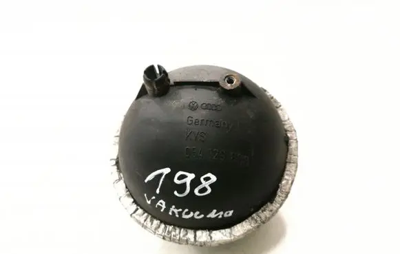 Vacuum air tank