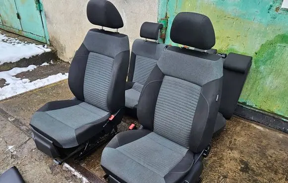 Volkswagen Polo V 6R Seat set 