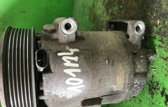 Renault Scenic II - Grand scenic II Air conditioning (A/C) compressor (pump)