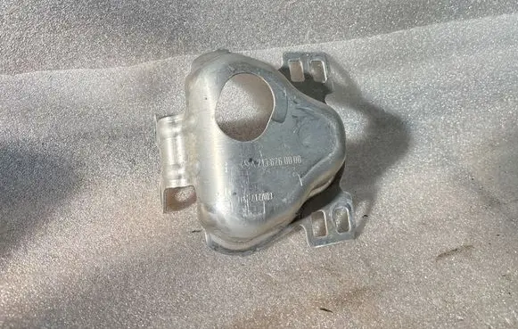 Mercedes-Benz GLC AMG EGR valve cooler bracket A2136260000