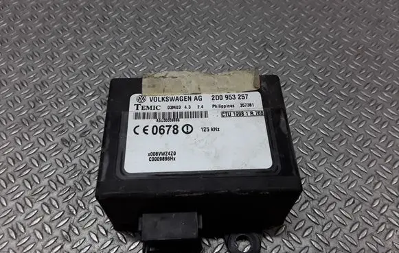 Volkswagen II LT Immobilizer control unit/module 2D0953257