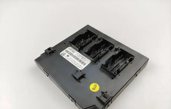 Audi A3 S3 8P Other control units/modules 8P0907063F