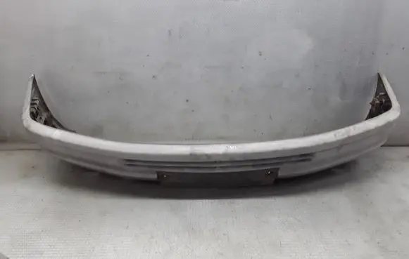 Mercedes-Benz Sprinter W901 W902 W903 W904 Front bumper