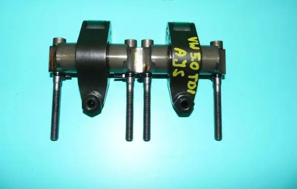 Volkswagen Touareg I Valve rocker arm 