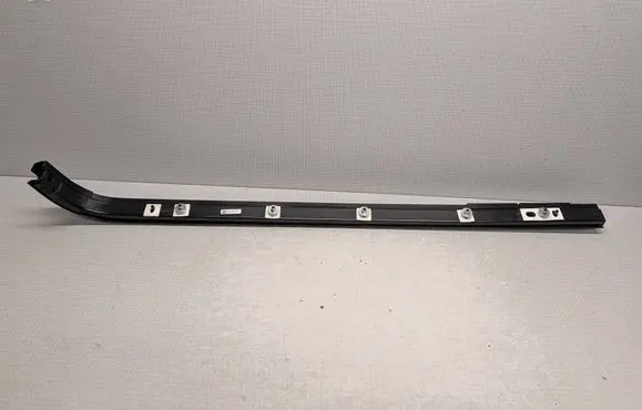 Volkswagen Transporter - Caravelle T7 Sliding door middle rail PZ31V25004AB