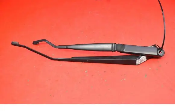 Suzuki Swift II Front wiper blade arm